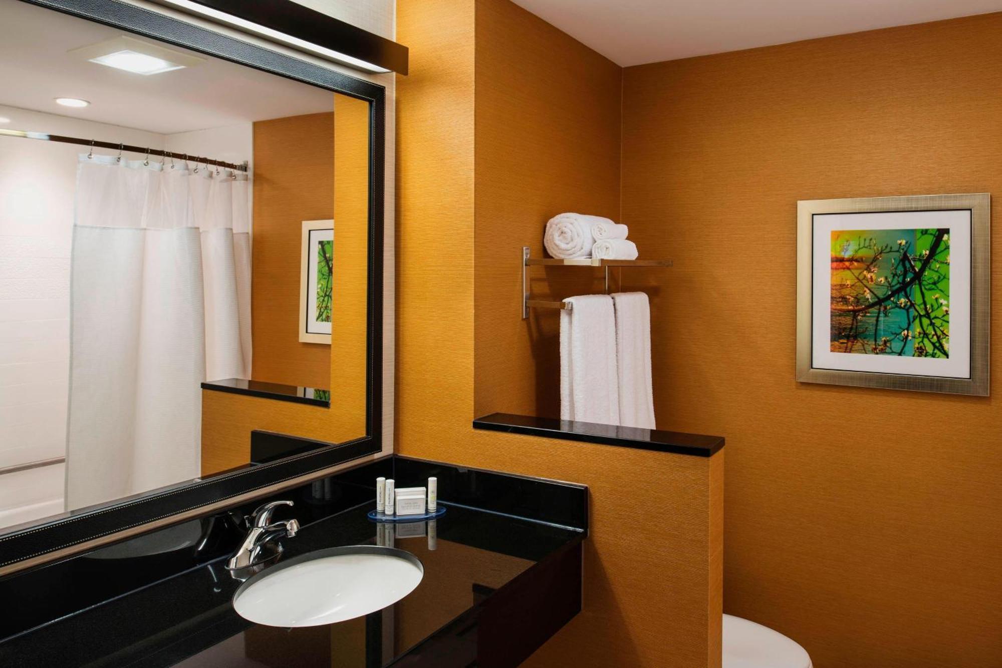 Fairfield & By Marriott Winnipeg