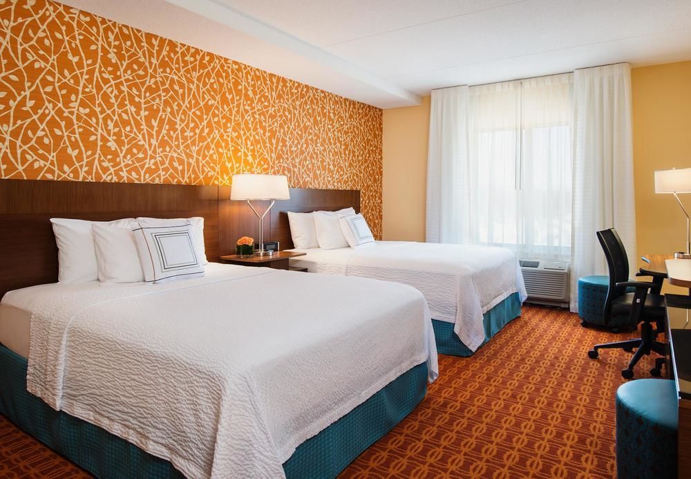 Hotel Fairfield & By Marriott