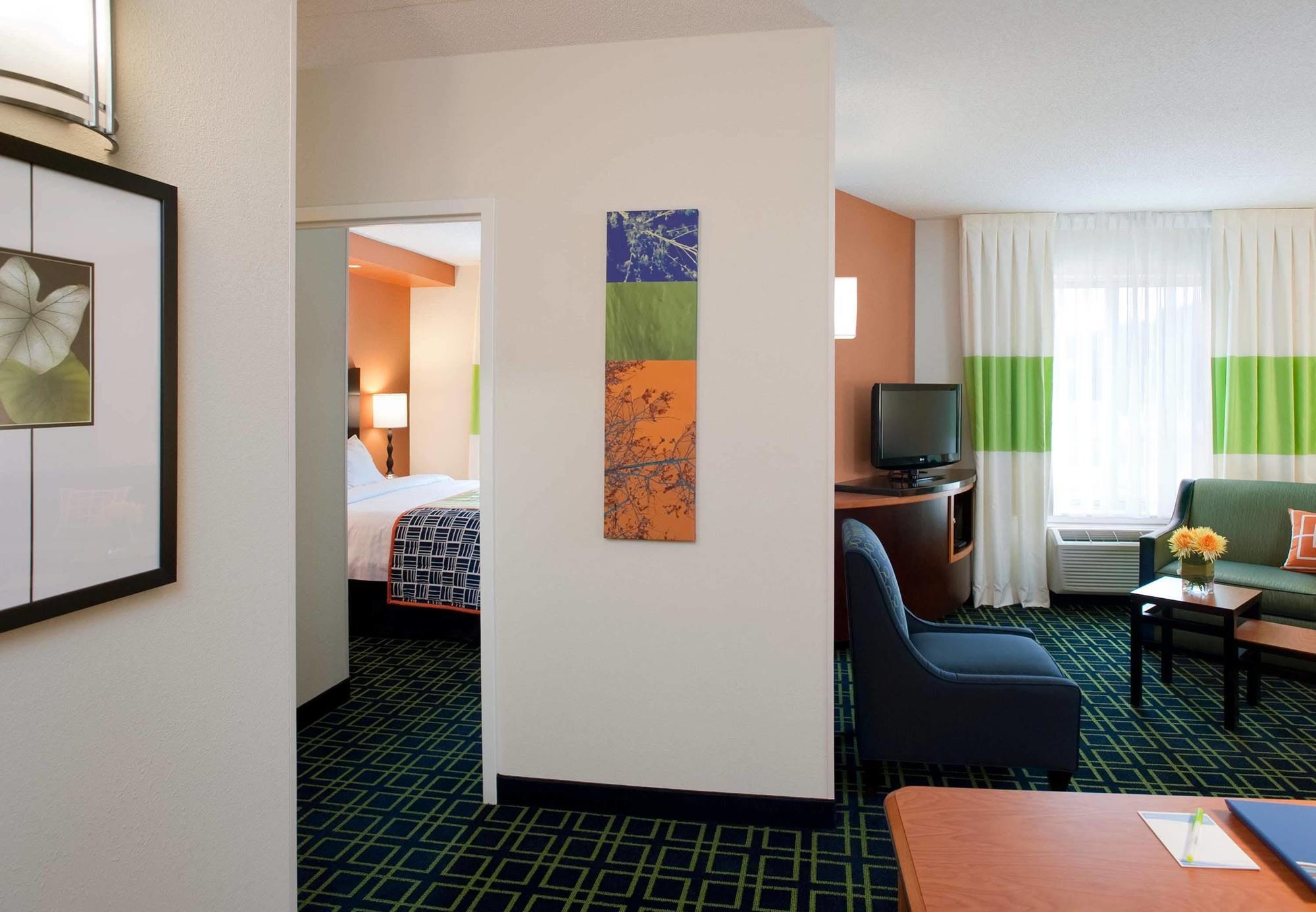 Fairfield & By Marriott