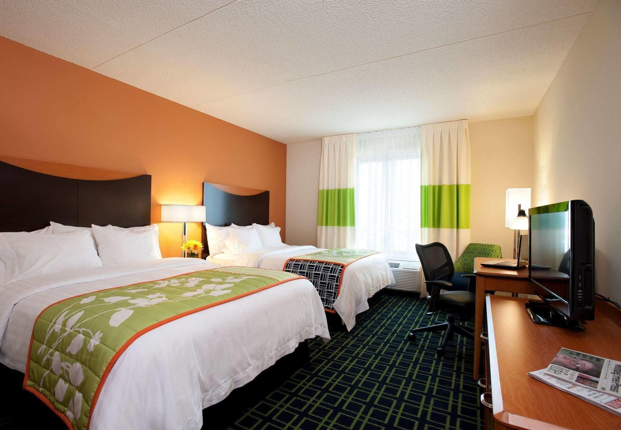 Fairfield & By Marriott
